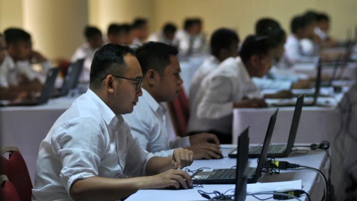 tes-cpns--kemenkumham-palu-antara_ratio-16x9 (1)