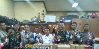 Peredaran Ratusan Miras Berhasil Diamankan Satpol PP Satpol PP Berhasil Amankan Ratusan Miras