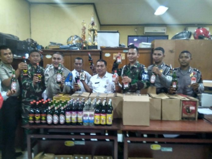Satpol PP Berhasil Amankan Ratusan Miras