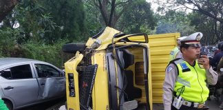 Truck serudyk sedan,/ foto dok: adit.kk