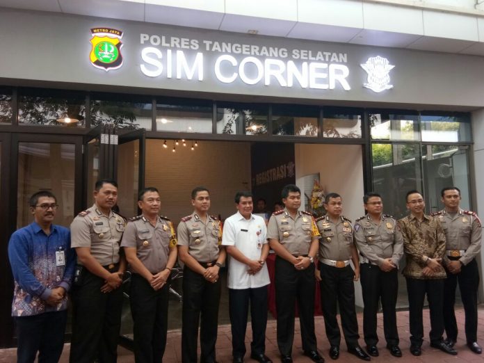 Sim Corner di mall,/ foto dok: adit.kk