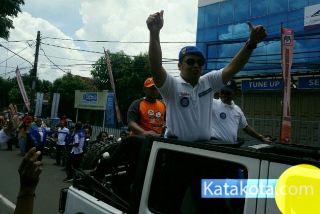 Caption: KPU kota Tangerang melaksanankan kampanye Pilkada damai yang di hadiri olehPaslon Arief R. Wismansyah danSachrudin, Minggu (18/2). Dalam kesempatan itu KPU mengajak masyarakat untuk hadir di TPS pada 27 juni 2018 mendatang. Foto: Fajrin/Katakota