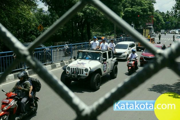 Caption: KPU kota Tangerang melaksanankan kampanye Pilkada damai yang di hadiri olehPaslon Arief R. Wismansyah danSachrudin, Minggu (18/2). Dalam kesempatan itu KPU mengajak masyarakat untuk hadir di TPS pada 27 juni 2018 mendatang. Foto: Fajrin/Katakota