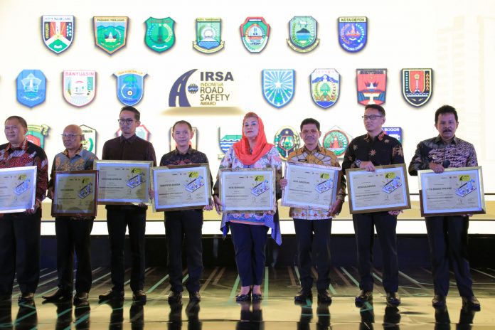 PENGHARGAAN IRSA 2019 - WAKIL2