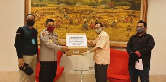 Sinar Mas Land Serahkan Bantuan Masker ke TNI Polri di BSD City