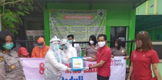 Rumah Pintar BSD City Berikan Alkes ke 3 Puskesmas