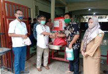 PMI kota tangerang salurkan wastafel ke pondok pesantren