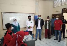PCNU Kota Tangerang Gandeng Polres Metro Gelar Vaksinasi Massal