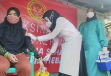 Dari Rumah ke Rumah BIN Vaksinasi warga Kedaung Baru