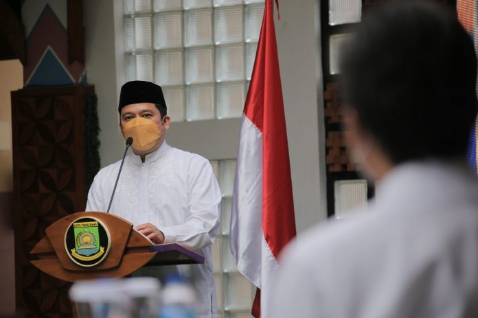 PENGANUGRAHAN LOMBA KARYA TULIS TINGKAT NASIONAL - WALIKOTA 4