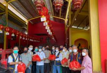 Bakti Sosial Paguyuban Meizhou Indonesia dan Hakka Diapresiasi Anggota DPRD