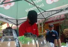 Seribu Cangkir Kopi Hangatkan Relawan Bencana di Serang