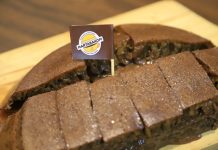 Ketika Martabak dan Kopi Bersatu di Martabakopi