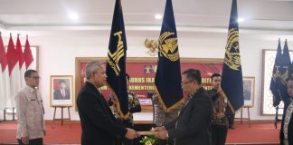 Kakanwil Kukuhkan Pengurus Ikatan Alumni AKIP – Poltekip di Wilayah Banten