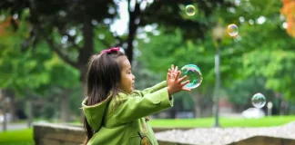 Pentingnya Mengajarkan Anak untuk Mencintai Diri Sendiri, Bisa Tingkatkan Kepercayaan Diri dan Bangun Kesehatan Mental