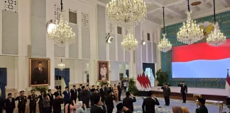 Reshuffle Kabinet, Prabowo Lantik Menko Polkam dan Menpora Baru