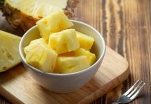 Jangan Konsumsi Nanas dengan 5 Makanan Ini, Ketahui Bahayanya!