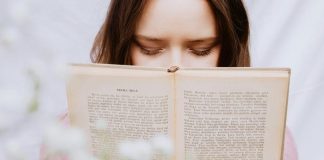 BookTok, Tren Media Sosial yang Hidupkan Kembali Budaya Membaca di Kalangan Gen Z