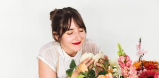 Jarang Disadari, Ini 5 Manfaat Menyimpan Bunga di Rumah bagi Kesehatan