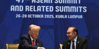 Massa Pro Palestina Demo Protes Kedatangan Trump di Malaysia