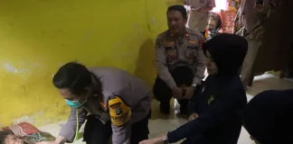 Polisi berikan pengobatan gratis bagi warga Pulau Tidung