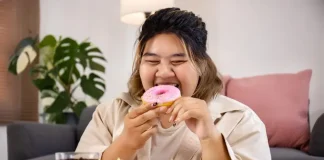 7 Tips Berat Badan Terkontrol Setelah Makan Banyak Tanpa Rasa Bersalah