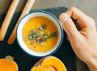 Resep Sup Labu Panggang dengan Aroma Kayu Manis yang Menjaga Tubuh Tetap Hangat