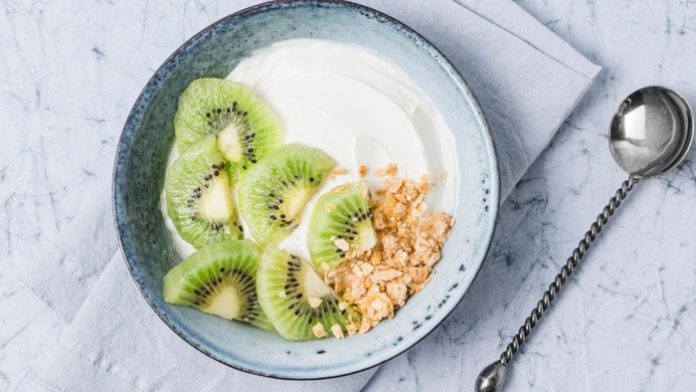 5-kombinasi-makanan-sehat-ini-sebaiknya-tidak-dikonsumsi-bersamaan-bisa-ganggu-pencernaanfoto-freepikcomfreepik-1777941812633_169