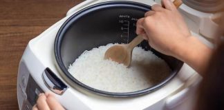 5 Cara Mengatasi Nasi yang Kurang Matang