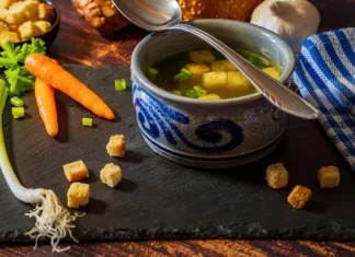 Cara Membuat Kaldu Sayuran untuk Menu Rumahan dengan Rasa Gurih dan Lezat