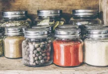 Trik Memaksimalkan Rasa Masakan dengan Bumbu Dapur Alami