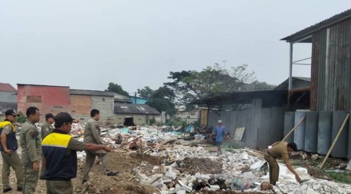 DLH Kota Tangerang Minta Warga Jangan Asal Bakar Sampah