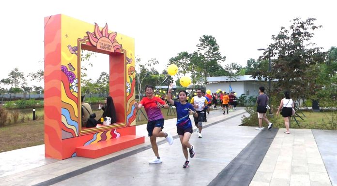 Ratusan Pelari Ikuti Eastvarun Sunset Run 3K