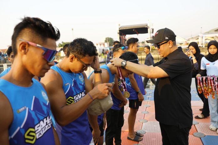 PENYERAHAN LOMBA DAYUNG - WAKIL 7