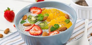 Chia Pudding vs Yogurt, Mana yang Lebih Baik untuk Sarapan Sehat?