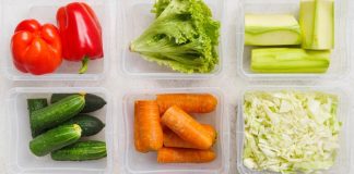 5 Makanan yang Tidak Boleh Disimpan di dalam Wadah Plastik