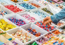 Gen Z Makin Suka Camilan Rasa Manis dan Asam, Benarkah Bisa Bikin Mood Lebih Baik?