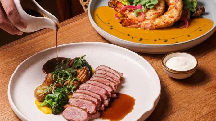 033806400_1784740627-Five_Spices_Smoked_Duck