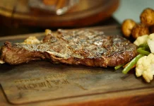 Resep Steak Ala Resto Bintang 5 untuk Date Night di Rumah dengan Budget Terjangkau