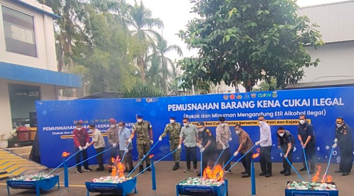 Bea Cukai Banten Musnahkan 41,2 Juta Batang Rokok Ilegal Senilai Rp 62,2 Miliar