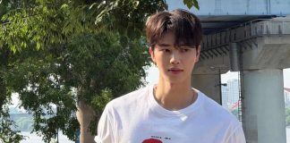 Song Kang Akan Jadi Bintang Tamu di You Quiz on the Block