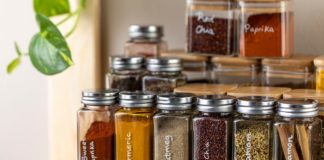 5 Cara Menyimpan Rempah-rempah di Dapur agar Tetap Segar dan Tahan Lama